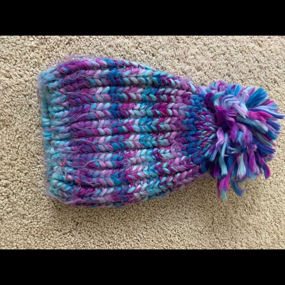 Girl’s winter hats.